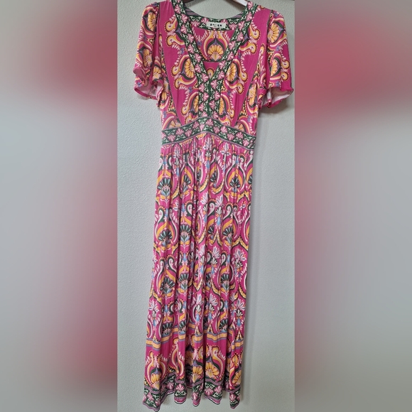 chinese dress ladies Rent ASOS DESIGN Flutter Sleeve Tie Back Midi Tea Dress In Mixed Metallic  Floral main image 0